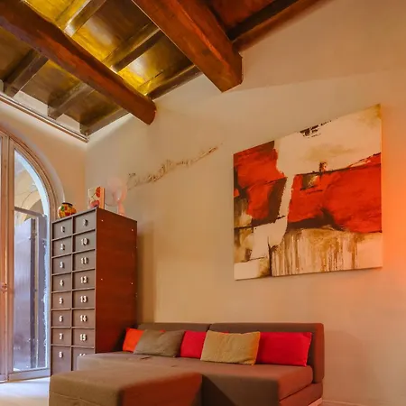 Daire Modern Loft Next To The Spanish Steps