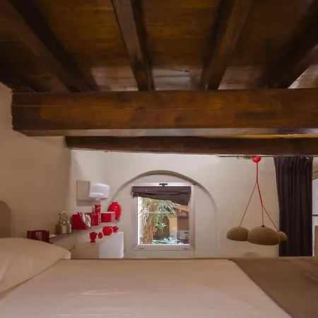 Modern Loft Next To The Spanish Steps Daire