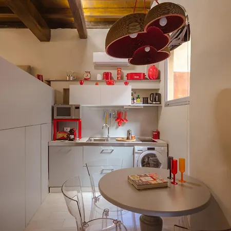 Modern Loft Next To The Spanish Steps Roma