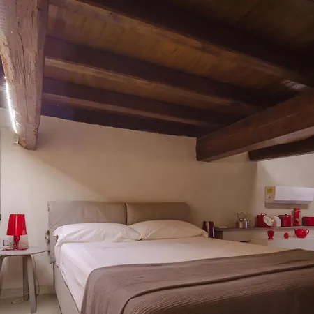 Modern Loft Next To The Spanish Steps * Roma